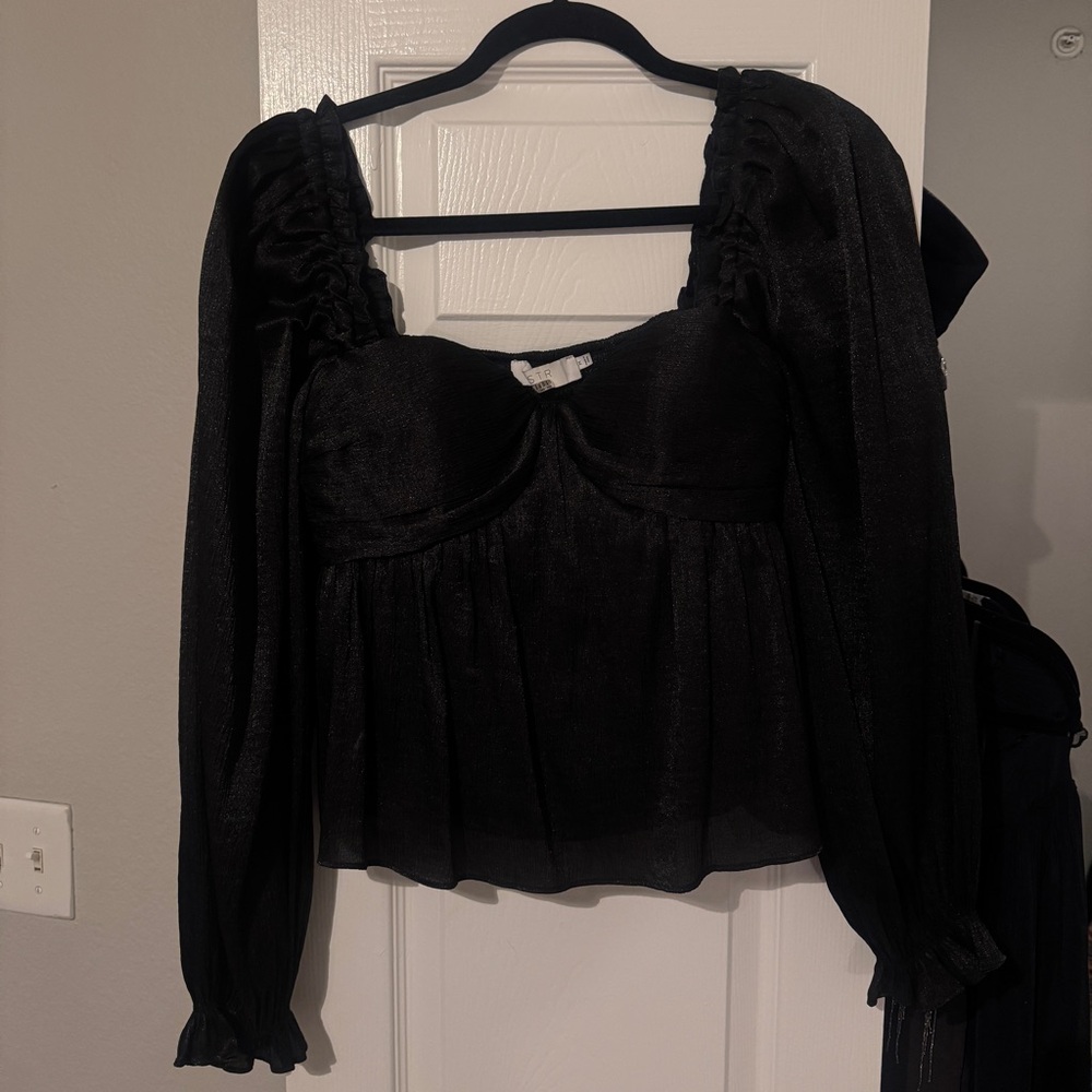 Astr Black Ruched Long Sleeve Blouse